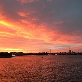 Закат солнца летний городской пейзаж белые ночи Петербург художник Альберт Сафиуллин