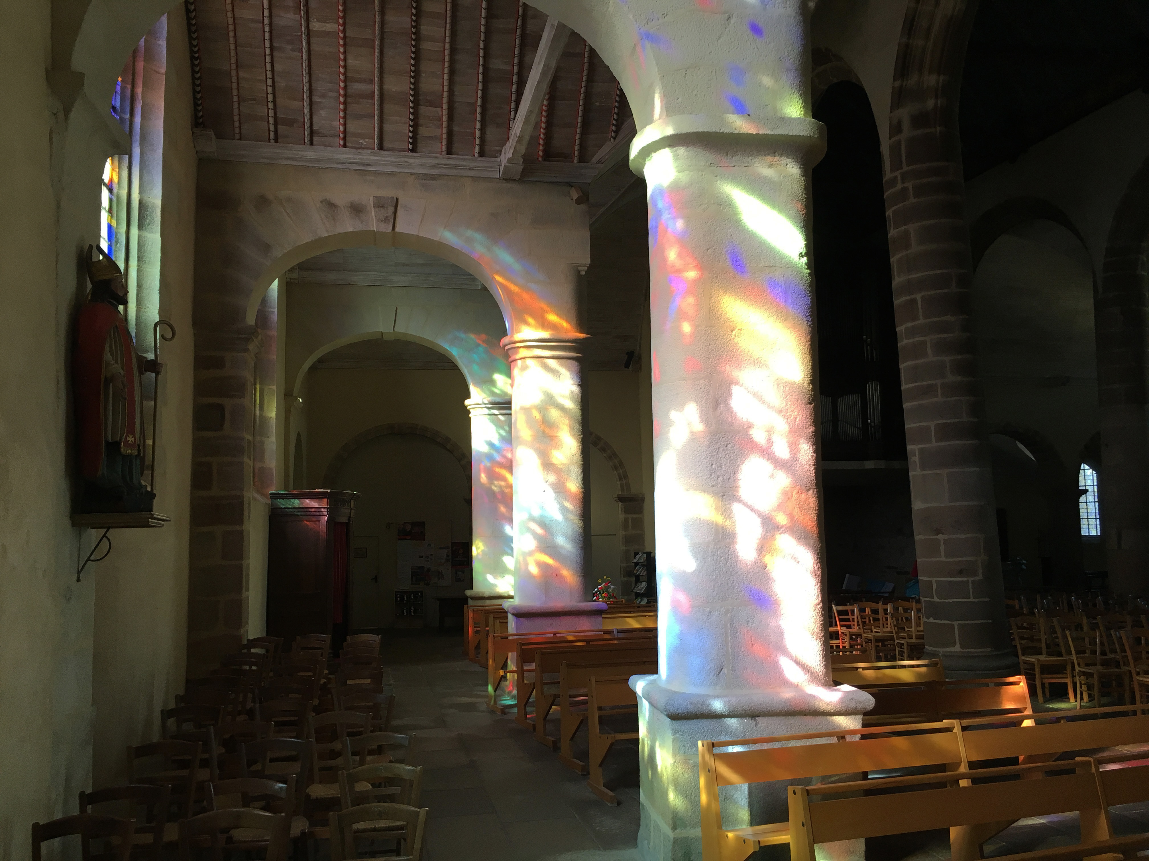 Солнечные витражи церковь Ланьон Бретань Eglise de Brélévenez de Lannion цвета и краски природы Альберт Сафиуллин
