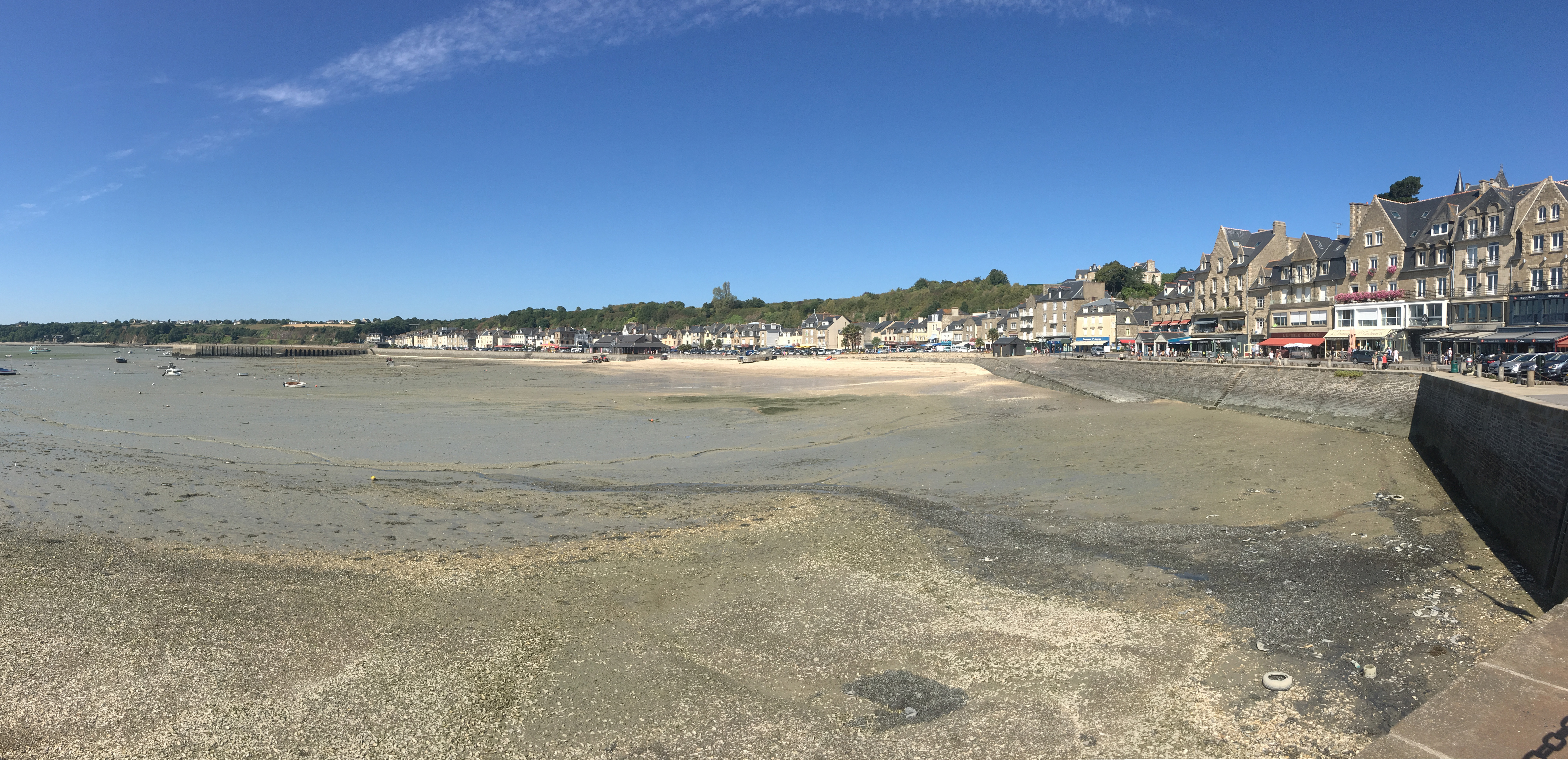 Морской пейзаж порт Канкаль Cancale Бретань Bretagne устрицы природа путешествия Альберт Сафиуллин